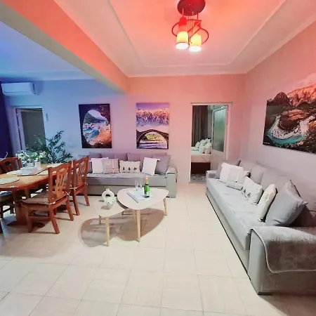 Dhimarko Apartamento *