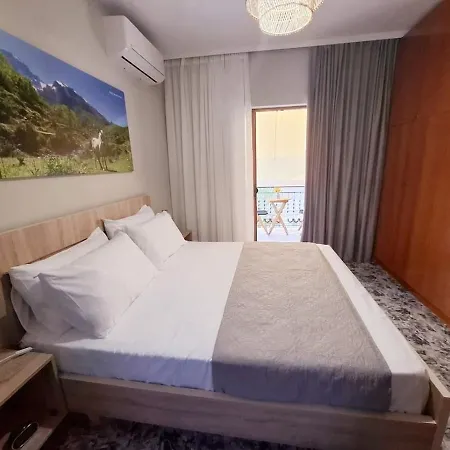 Dhimarko Apartamento Përmet